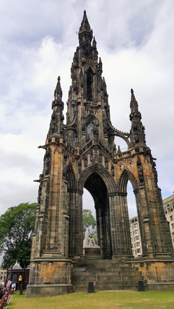 Monumento a Walter Scott