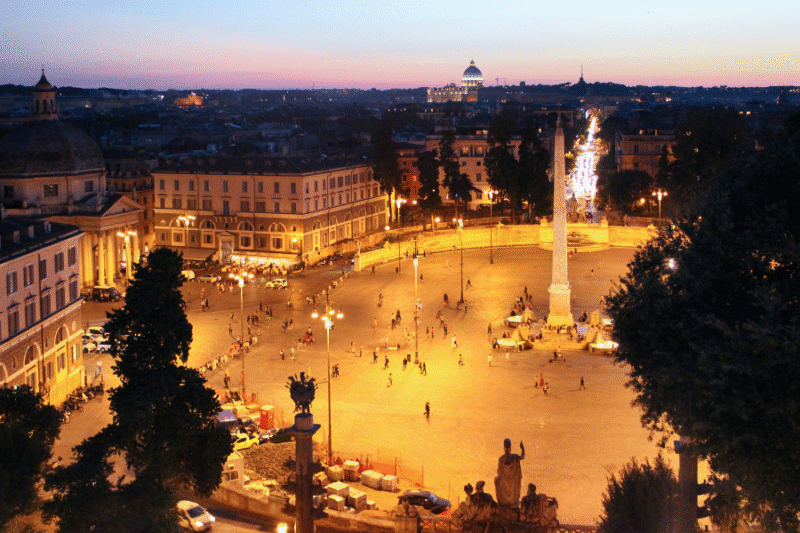 Piazza del Poppolo de noche